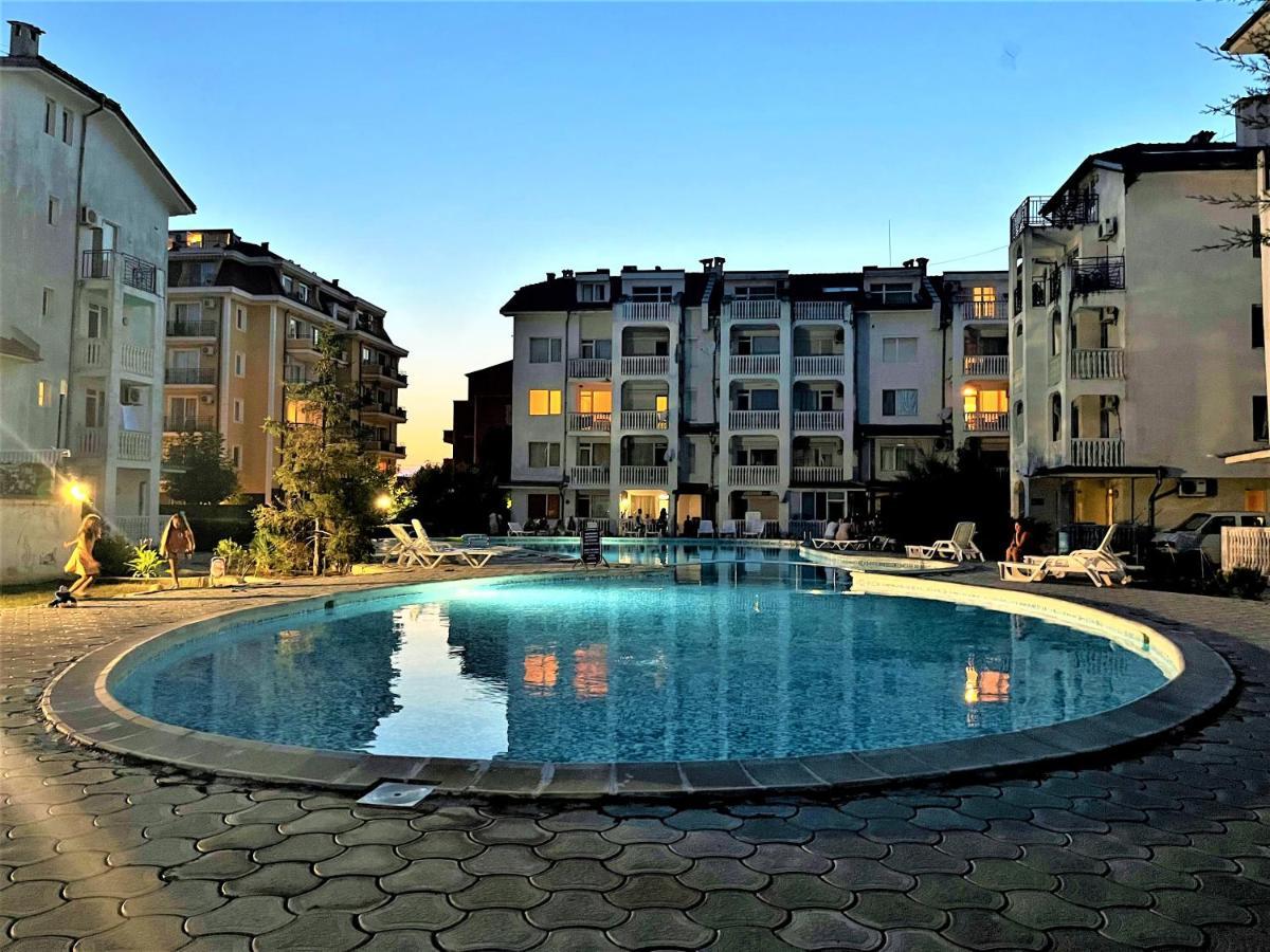 Bravo 5 Holiday Home Sunny Beach Buitenkant foto